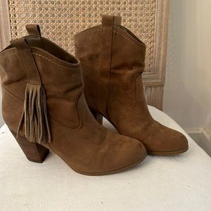 Nine West boots